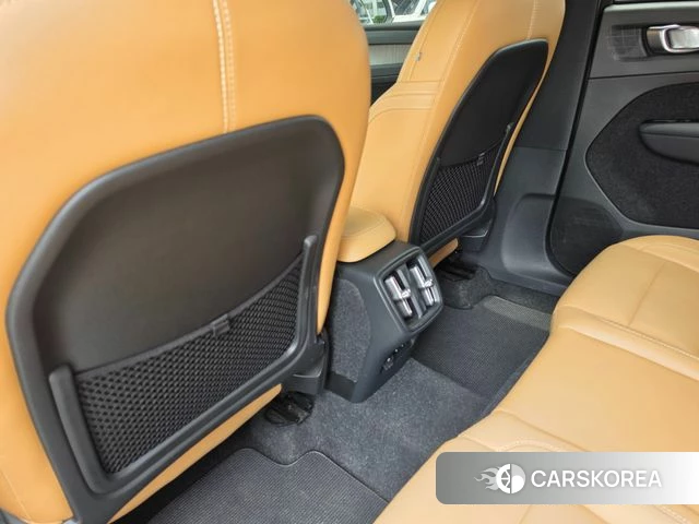 Volvo XC40 id 4482061 из Кореи 7