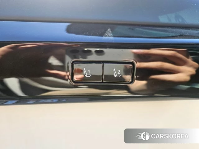 Hyundai Grandeur Hybrid (GN7) id 4292176 из Кореи 7