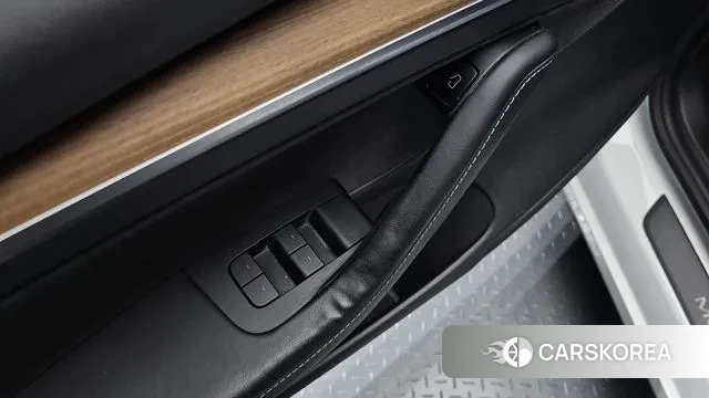 Tesla Model 3 id 3116645 из Кореи 7