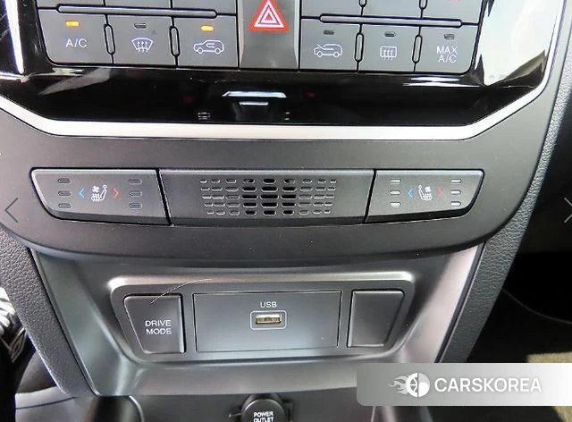 Ssangyong The New Tivoli id 4730522 из Кореи 7