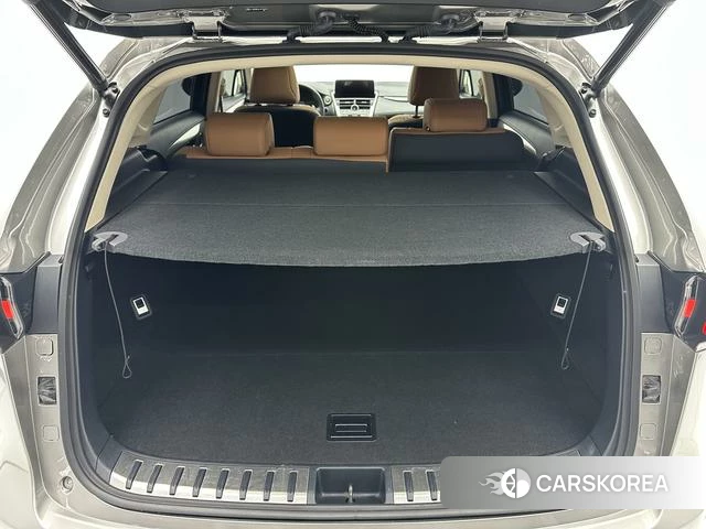 Lexus NX id 4307639 из Китая 7