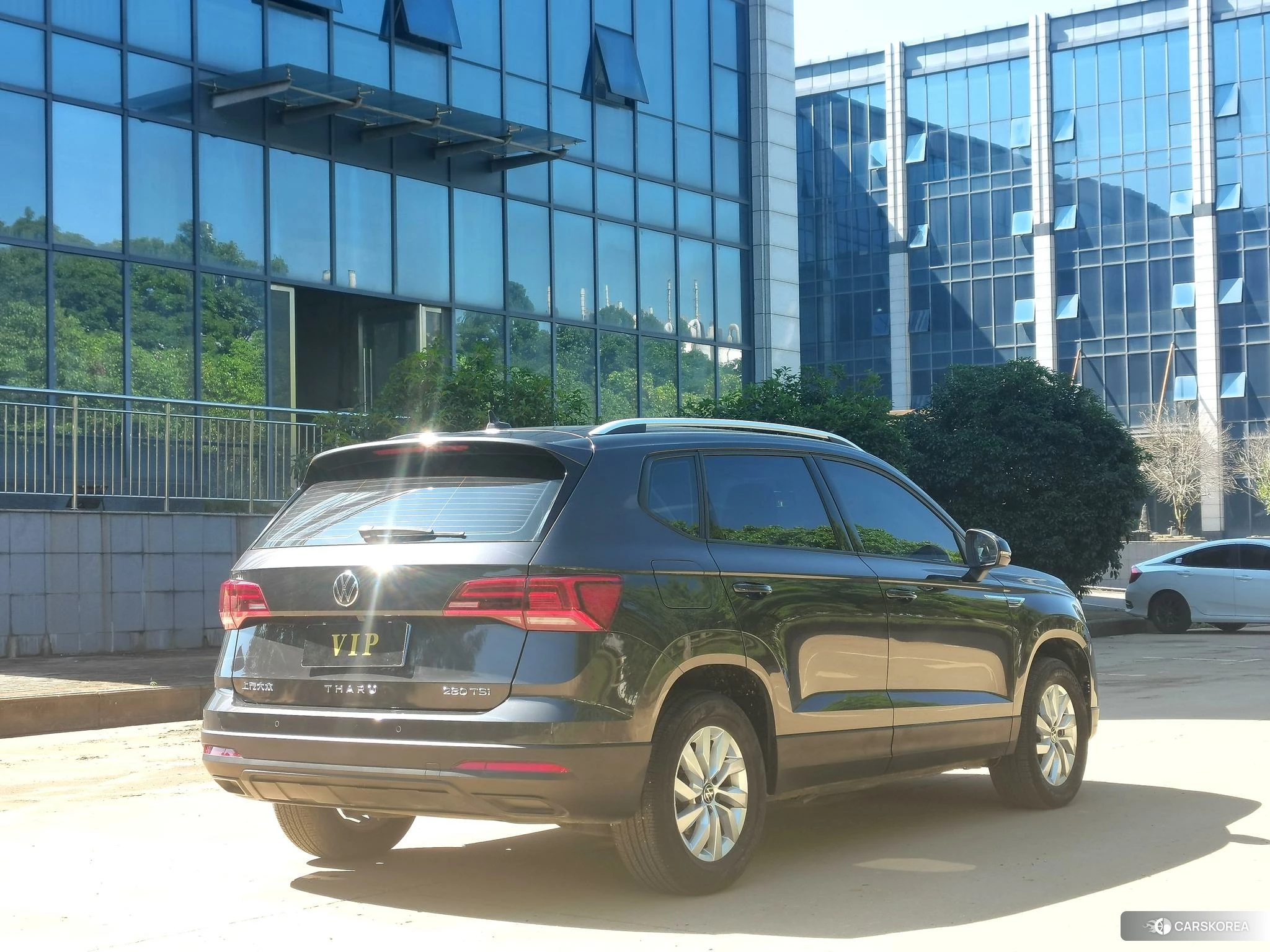 Volkswagen Tuyue id 4440633 из Китая 7