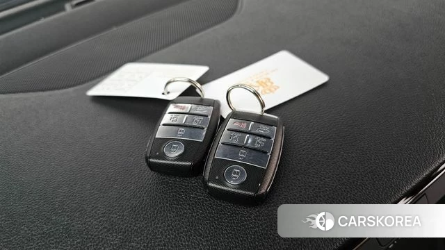 Kia The New Carnival id 4530553 из Кореи 7