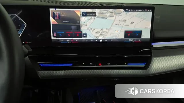 BMW 5 Series (G60) id 3549825 из Кореи 7