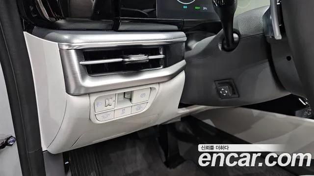 Hyundai Grandeur Hybrid (GN7) id 2738213 из Кореи 7