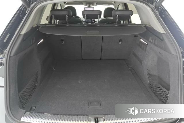 Audi Q5L id 4198953 из Китая 7