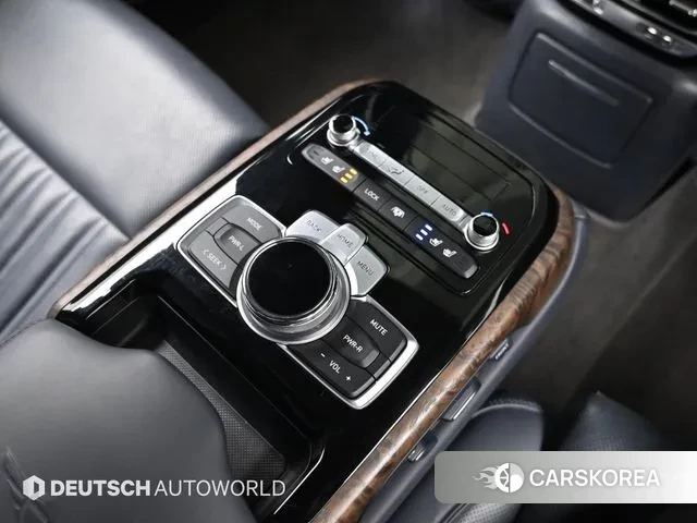 Genesis G90 id 3772868 из Кореи 7