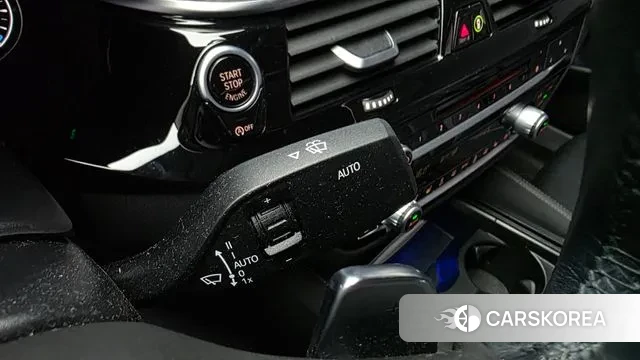 BMW 5 Series (G30) id 3330626 из Кореи 7