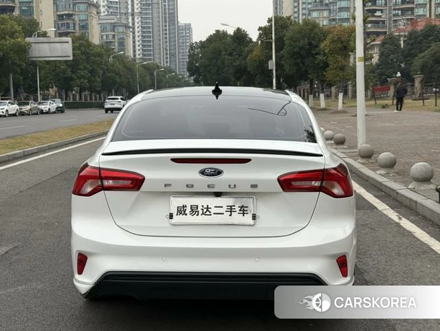 Ford Fox id 3882256 из Китая 7