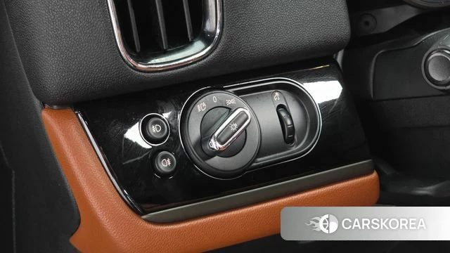 Mini Cooper SD Countryman id 3885036 из Кореи 7