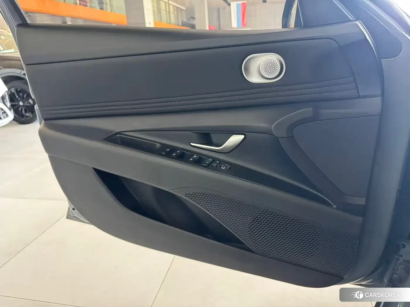 Hyundai Elantra id 4680584 из Китая 7