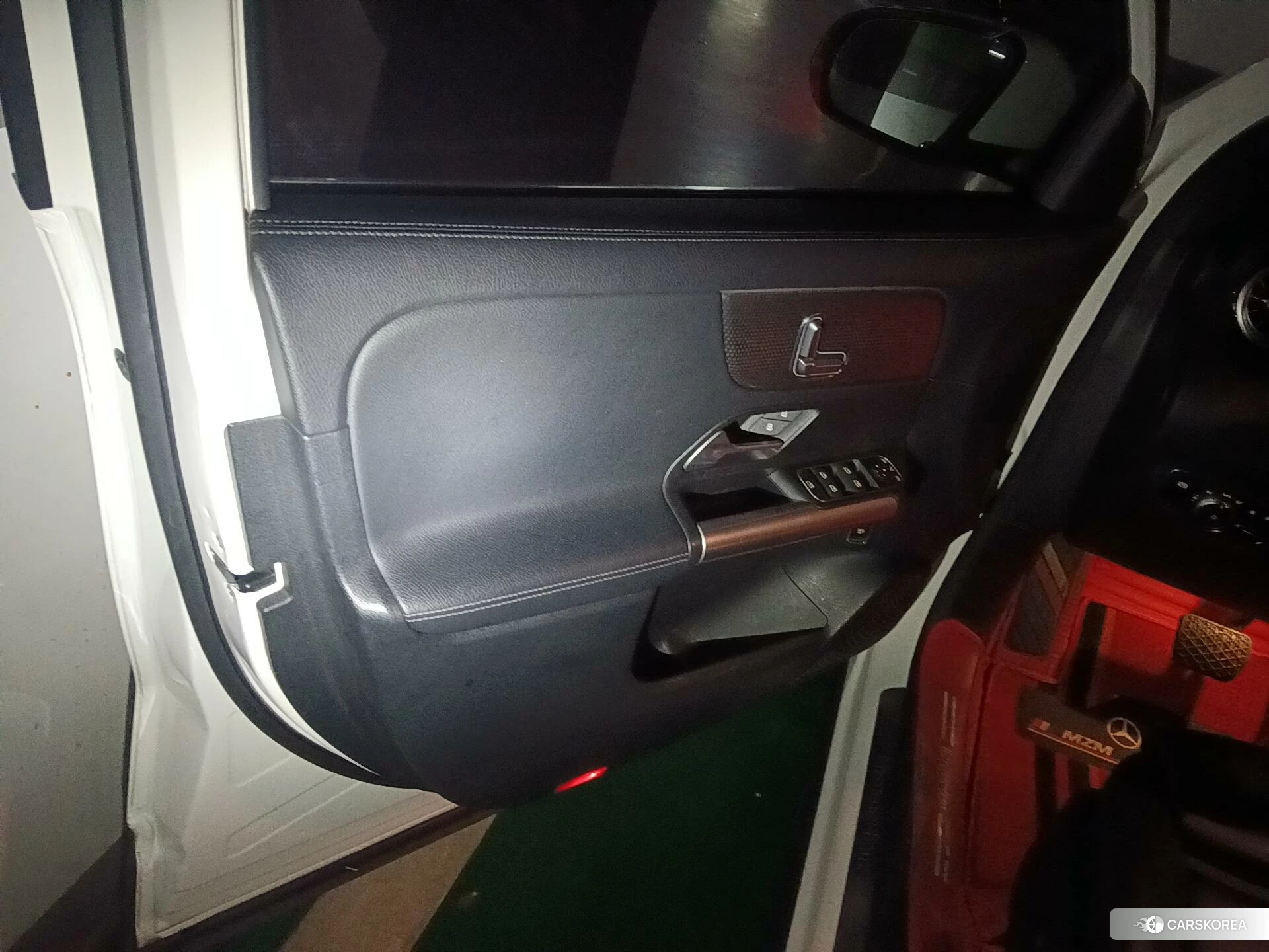 Mercedes-Benz GLA id 4407444 из Китая 7