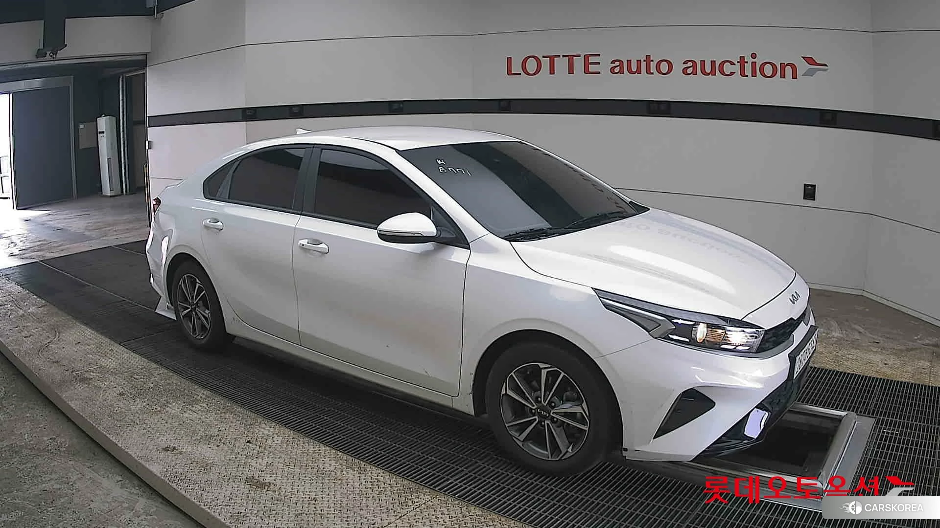 Kia K3 id 3888381 из Кореи 7