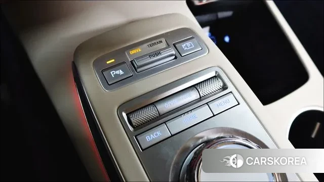 Genesis GV70 id 3776487 из Кореи 7