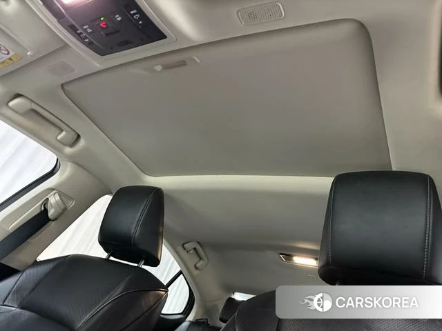 Lexus ES id 4261278 из Китая 7