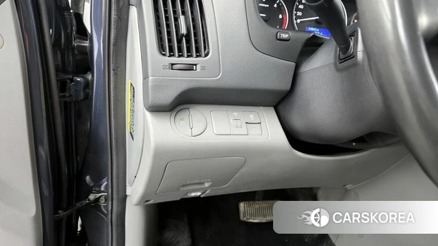 Hyundai The New Grand Starex id 3966610 из Кореи 7