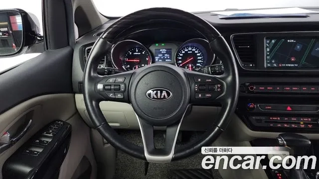 Kia The New Carnival id 2937158 из Кореи 7