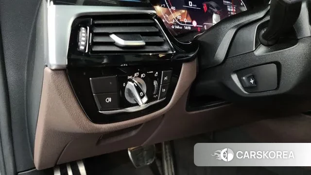 BMW 6 Series GT (G32) id 3294890 из Кореи 7