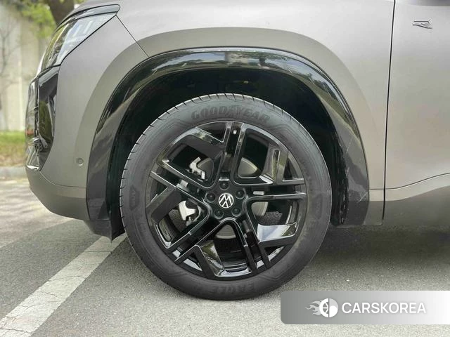 Volkswagen Tourang id 3913673 из Китая 7