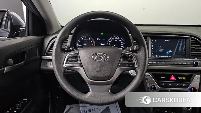 Hyundai Avante AD id 3423401 из Кореи 7