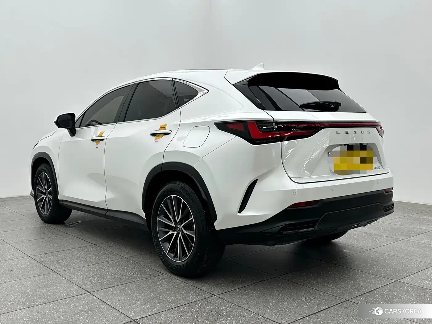 Lexus NX id 4669265 из Китая 7