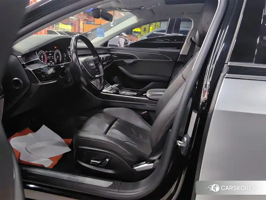 Audi A8 id 4577687 из Китая 7