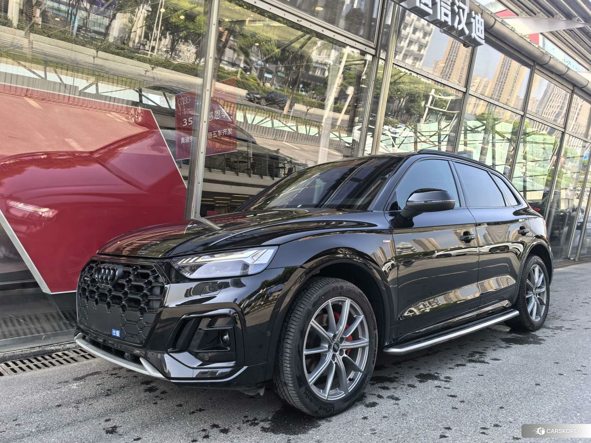Audi Q5L id 4513570 из Китая 7