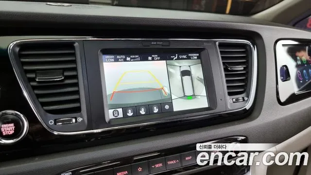 Kia All New Carnival id 2813924 из Кореи 7