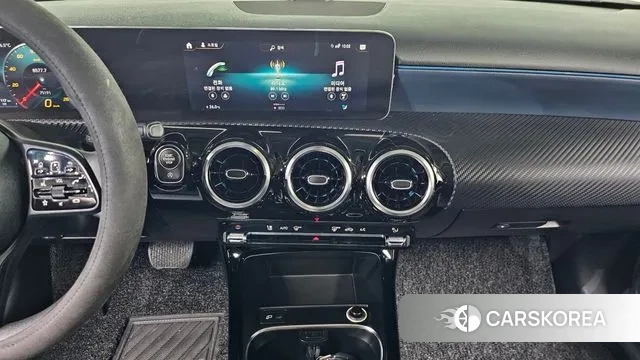 Mercedes-Benz A-Class W177 id 3703359 из Кореи 7