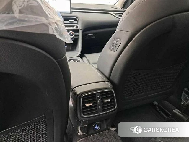 Genesis The New G70 id 3833733 из Кореи 7