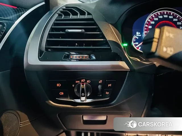 BMW X3 (G01) id 2902988 из Кореи 7