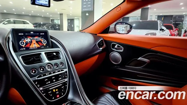 Aston Martin DB11 id 2534053 из Кореи 7