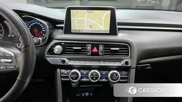 Genesis G70 id 3096210 из Кореи 7