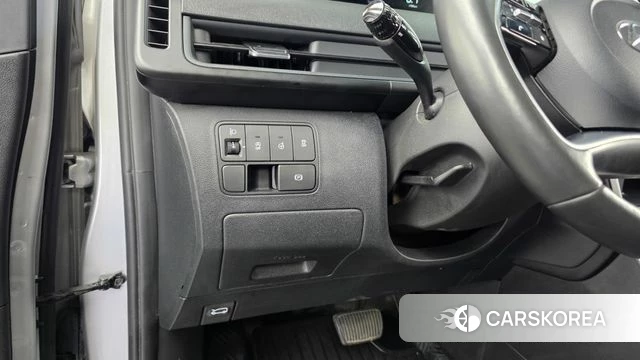 Hyundai Staria id 4921887 из Кореи 7