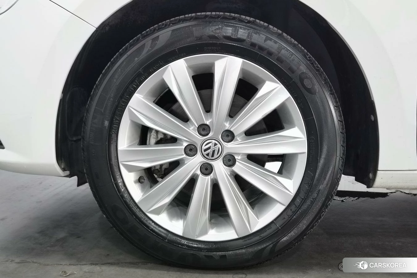 Volkswagen Bora id 4512663 из Китая 7