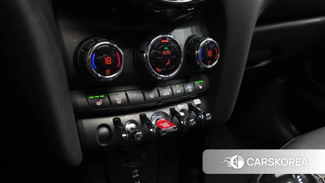 Mini Cooper S id 3852578 из Кореи 7