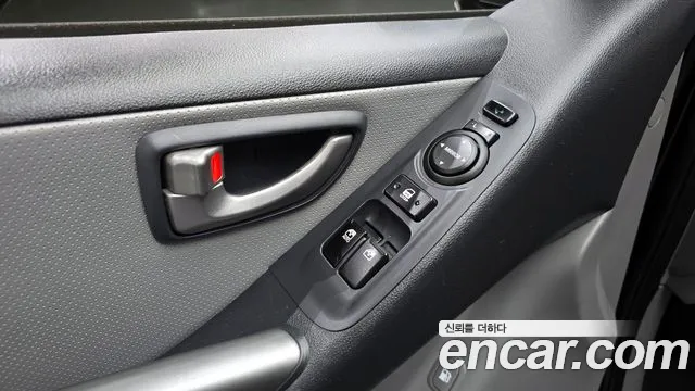 Hyundai The New Grand Starex id 2377680 из Кореи 7