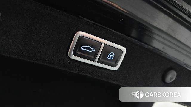 Hyundai Grandeur Hybrid (GN7) id 3934548 из Кореи 7