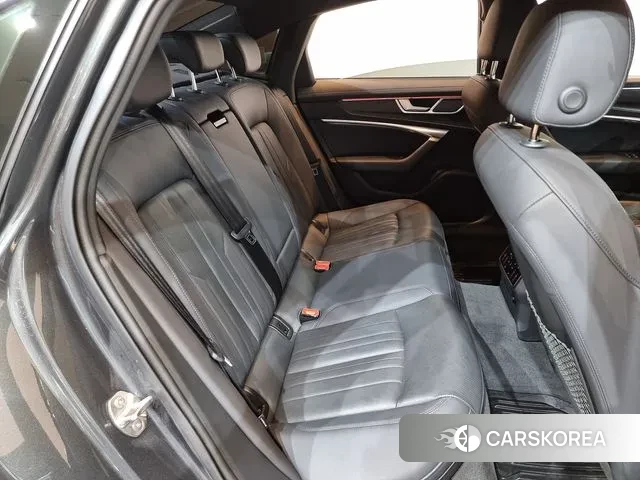 Audi A6 (C8) id 3492140 из Кореи 7