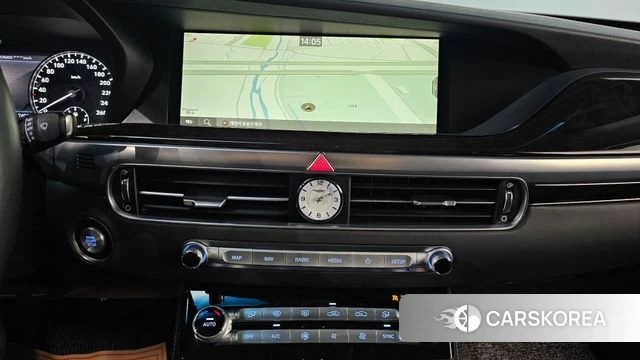 Genesis G90 id 4188236 из Кореи 7