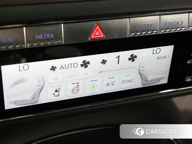 Genesis G90 (RS4) id 4745188 из Кореи 7