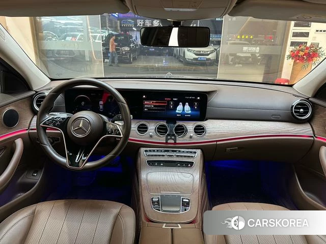 Mercedes-Benz E-class id 4182667 из Китая 7