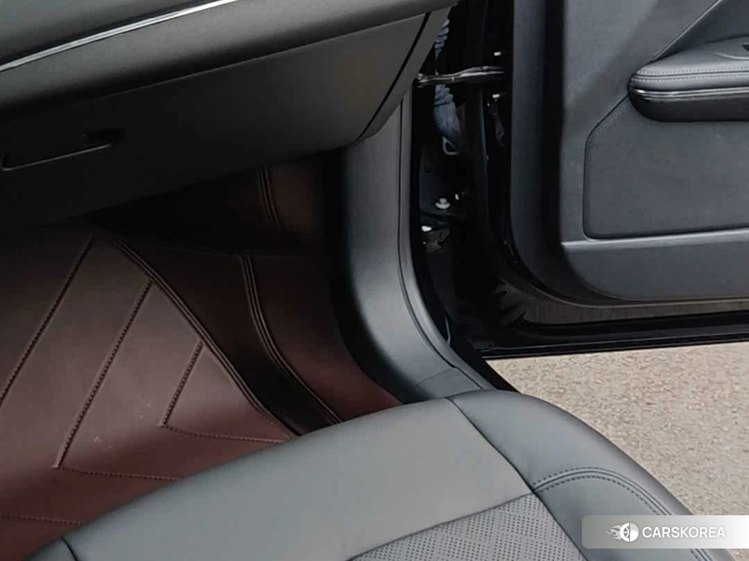 Ford Taurus id 4453090 из Китая 7