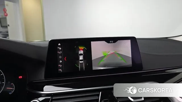 BMW 5 Series (G30) id 3578486 из Кореи 7