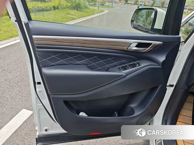 GAC Trumpchi Trumpchi M8 id 4242082 из Китая 7