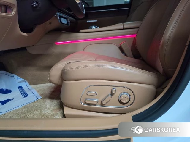 Genesis G90 (RS4) id 4792710 из Кореи 7
