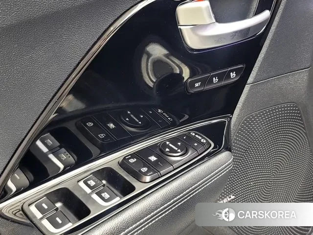 Kia Niro EV id 3192941 из Кореи 7