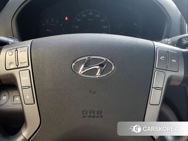 Hyundai The New Grand Starex id 3899180 из Кореи 7