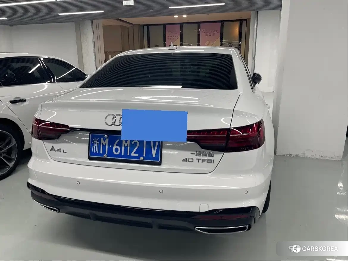Audi A4L id 4664629 из Китая 7