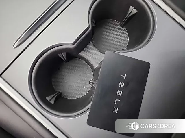 Tesla Model Y id 3411833 из Кореи 7